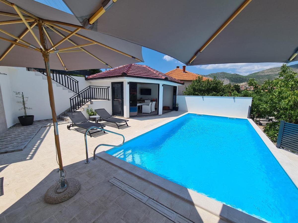 Studio Apartmani Milovic เทรบินเย ภายนอก รูปภาพ